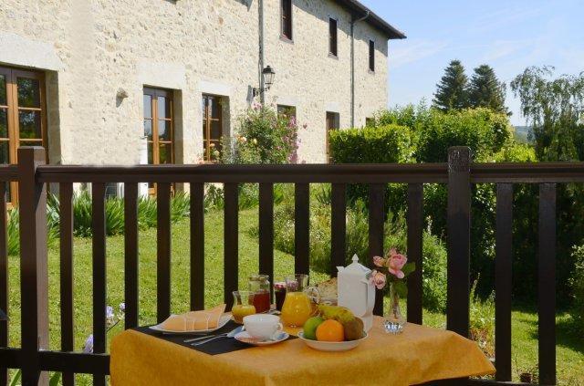 Auberge La Source - Logis Hotels Cieux Eksteriør billede